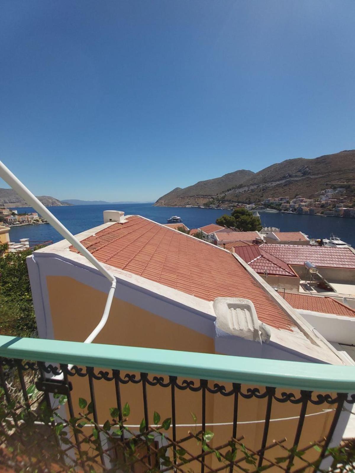 89 Steps Symi Simi Exterior foto